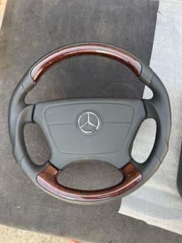 Mercedes Benz w124, 140,210 steering wheel 2